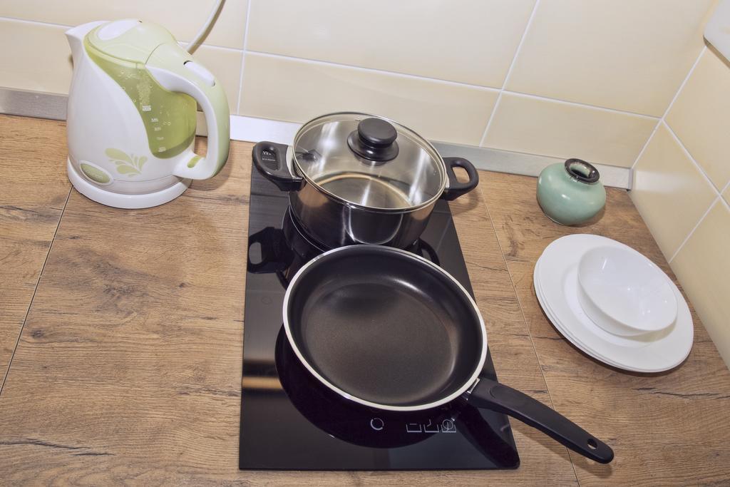 ! Promo! Central Evergreen Studio - Free Public Parking-Fast Wi-Fi Novi Sad Esterno foto