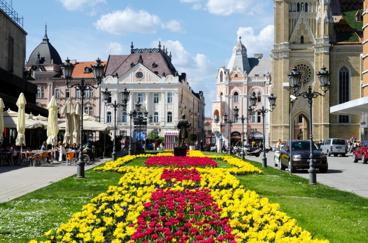 ! Promo! Central Evergreen Studio - Free Public Parking-Fast Wi-Fi Novi Sad Esterno foto